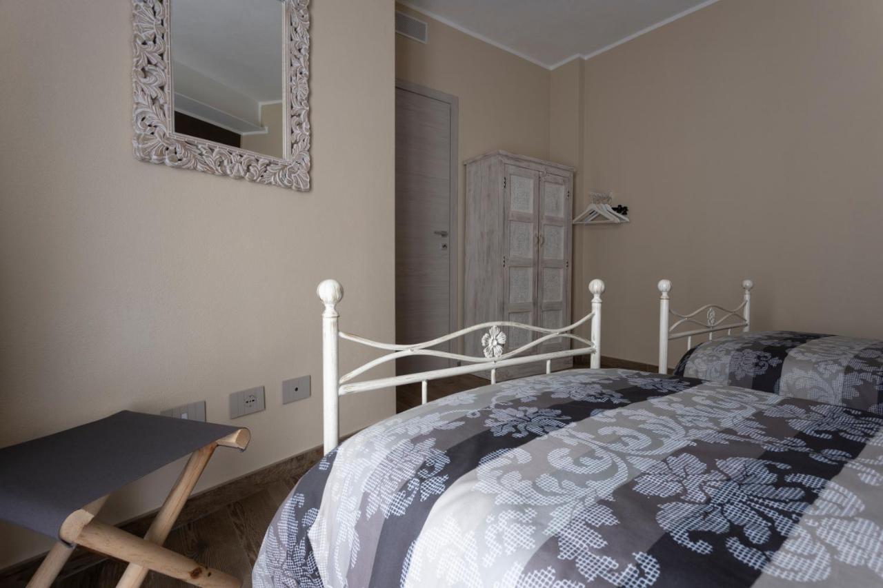 Elga'S Apartment - Your Charming Stay On Lake Orta Pettenasco Esterno foto