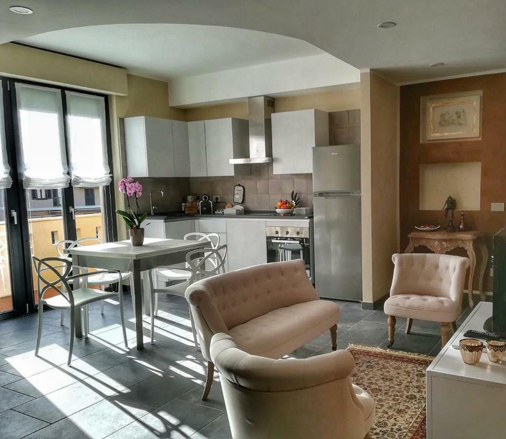 Elga'S Apartment - Your Charming Stay On Lake Orta Pettenasco Esterno foto